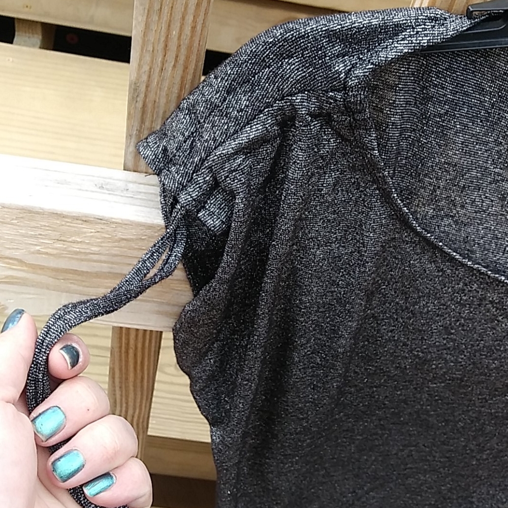 Dress - Picture 2 of 5